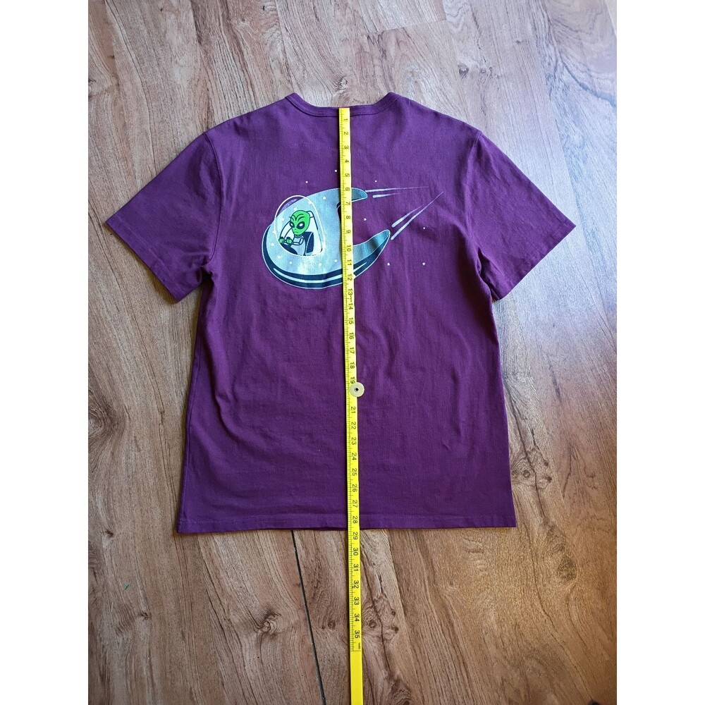 Champion Vintage Purple Earth Alien T-Shirt Men's Large - Picture 8 of 9